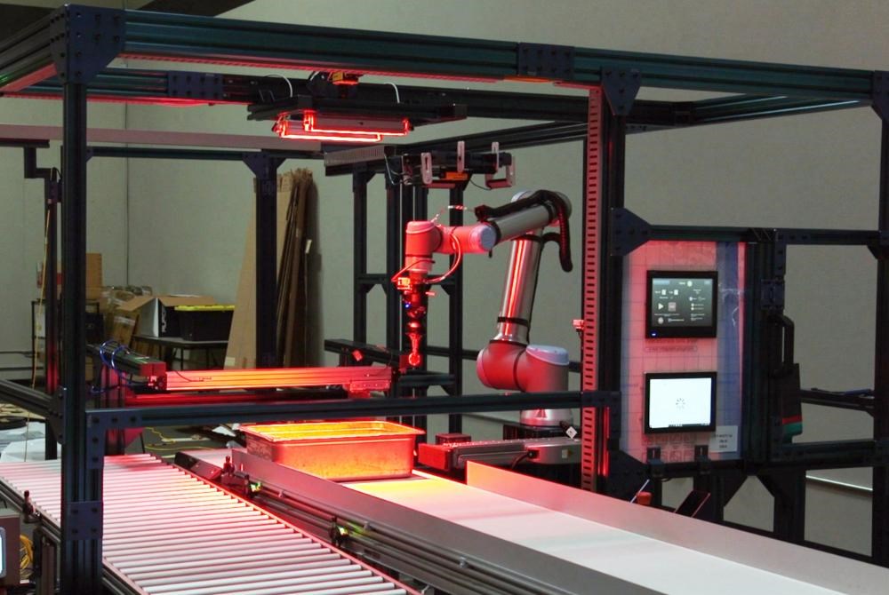isole-robotizzate-con-i-cobot-ur